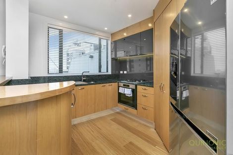 Photo of property in The Nautilus Apartments, 9a/18 Hobson Street, Auckland Central, Auckland, 1010