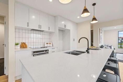 Photo of property in 1559 Waiuku Road, Waiuku, 2681