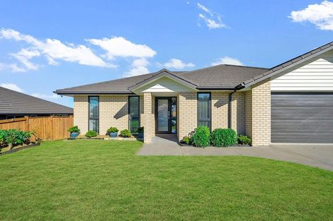 Photo of property in 10 Helenvale Crescent, Pokeno, 2402