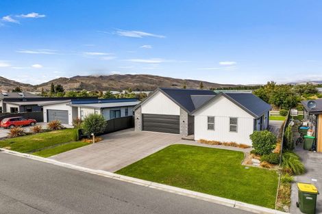 Photo of property in 9 Smitham Drive, Cromwell, 9310