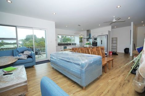 Photo of property in 4b Astrolabe Place, Gulf Harbour, Whangaparaoa, 0930