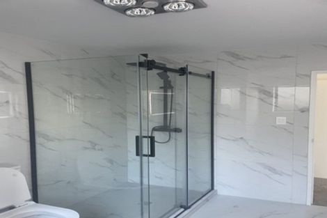 Photo of property in 66a West Harbour Drive, West Harbour, Auckland, 0618