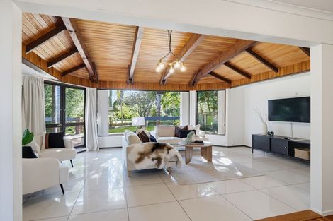 Photo of property in 1 Maxwells Line, Awapuni, Palmerston North, 4412