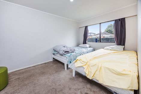 Photo of property in 67 Manuroa Road, Takanini, 2112