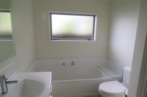Photo of property in 3 Mill Road, New Plymouth, 4310