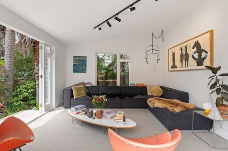 Photo of property in 147 Moxham Avenue, Hataitai, Wellington, 6021