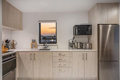 Photo of property in 6/21 Titoki Street, Te Atatu Peninsula, Auckland, 0610