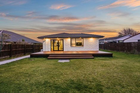 Photo of property in 83 Arcon Drive, Broomfield, Christchurch, 8042