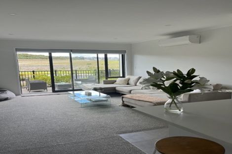 Photo of property in 157 Glenvar Ridge Road, Long Bay, Auckland, 0630