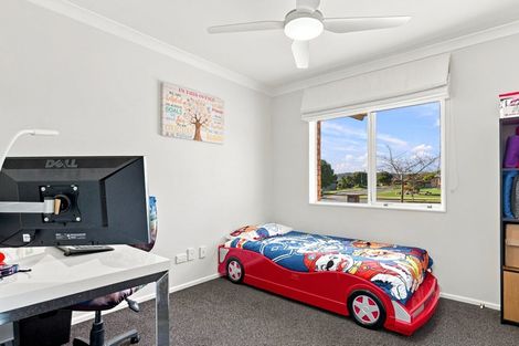 Photo of property in 11 Oaklands Drive, Cambridge, 3434