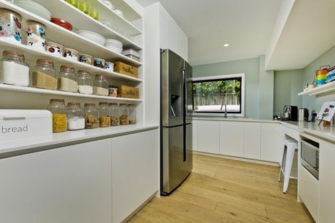 Photo of property in 50 Churchouse Road, Greenhithe, Auckland, 0632