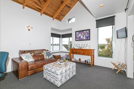 Photo of property in 114 Collins Avenue, Te Awamutu, 3800