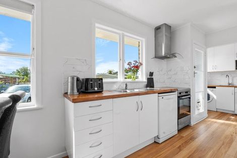 Photo of property in 20 Rosalind Street, Deanwell, Hamilton, 3206