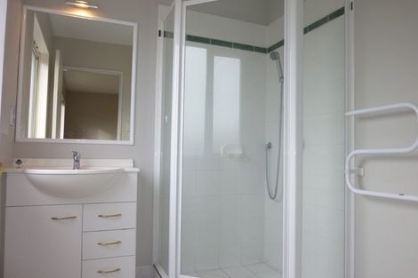 Photo of property in 17 Ridgewood Place, Shirley, Christchurch, 8061