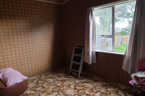 Photo of property in 76 George Street, Hikurangi, 0114