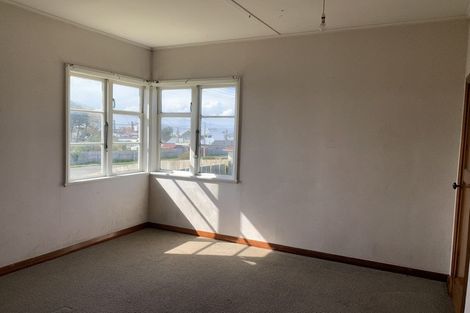 Photo of property in 18 Doyle Street, Bluff, 9814