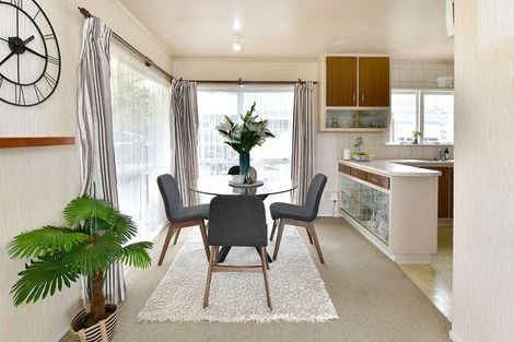 Photo of property in 64 Stanmore Bay Road, Stanmore Bay, Whangaparaoa, 0932
