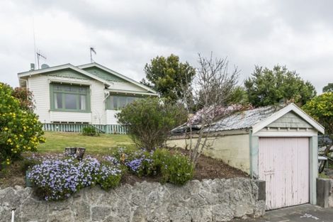 Photo of property in 78 Napier Terrace, Hospital Hill, Napier, 4110