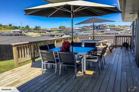 Photo of property in 38 Raithburn Terrace, Pokeno, 2402