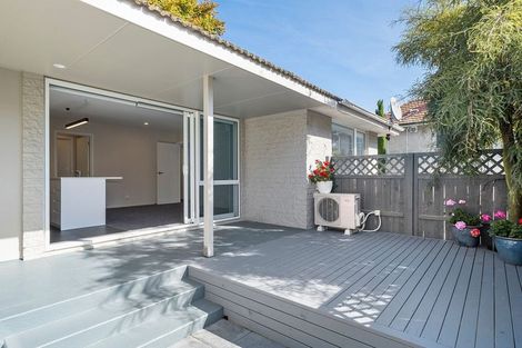 Photo of property in 53 Manor Place, Dunedin Central, Dunedin, 9016