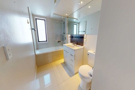 Photo of property in 1/52 Aikmans Road, Merivale, Christchurch, 8014