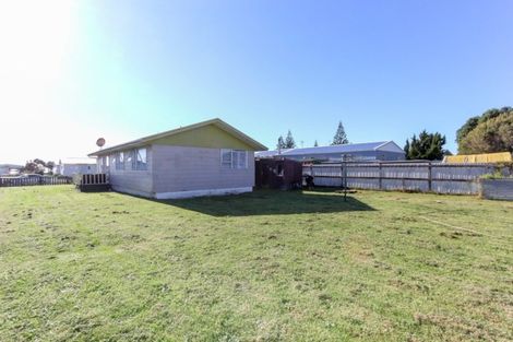 Photo of property in 61 Hume Street, Waitara, 4320