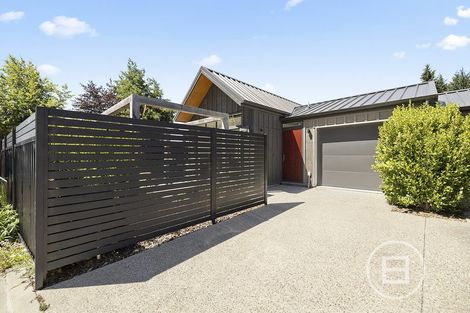 Photo of property in 10 Breaker Lane, Arthurs Point, Queenstown, 9371
