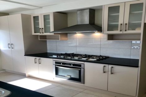 Photo of property in 25a William Souter Street, Forrest Hill, Auckland, 0620