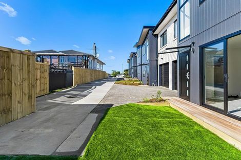 Photo of property in 19f Bradbury Road, Botany Downs, Auckland, 2010