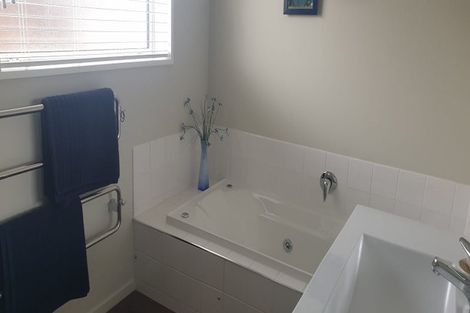 Photo of property in 8 Greenfield Place, Twizel, 7901