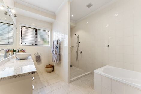 Photo of property in 22 Glamis Avenue, Manly, Whangaparaoa, 0930