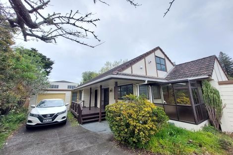 Photo of property in 2/4 Bowling Avenue, Epsom, Auckland, 1023
