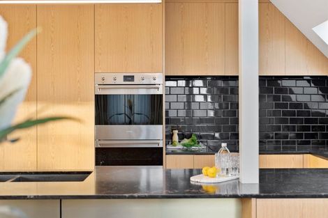 Photo of property in 5/28 The Mall, Mount Maunganui, 3116