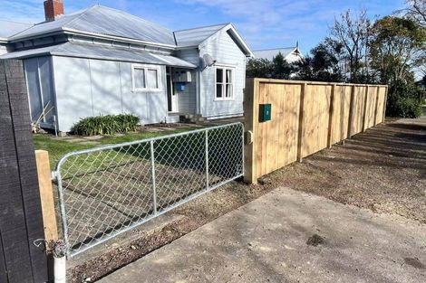 Photo of property in 8 Rolleston Street, Hokowhitu, Palmerston North, 4410