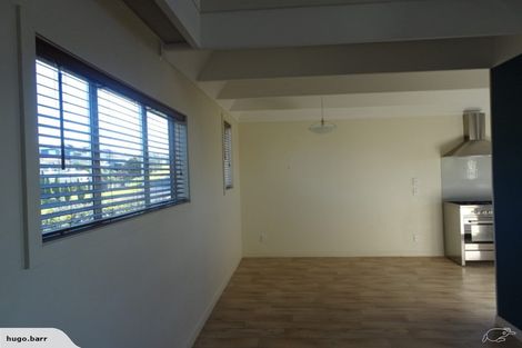 Photo of property in 12 Hinemoa Place, Snells Beach, 0920