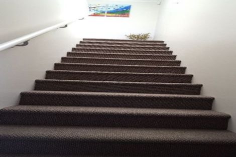 Photo of property in 9a Nimstedt Avenue, Oteha, Auckland, 0632