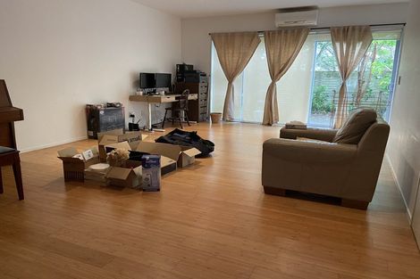 Photo of property in 61 Saddleback Grove, Karori, Wellington, 6012