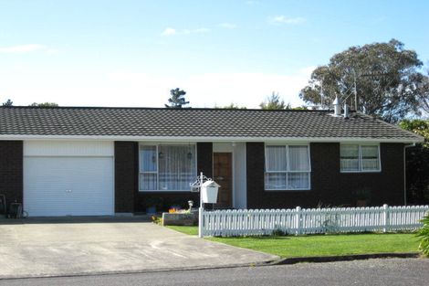 Photo of property in 27 Hammond Street, Marton, 4710