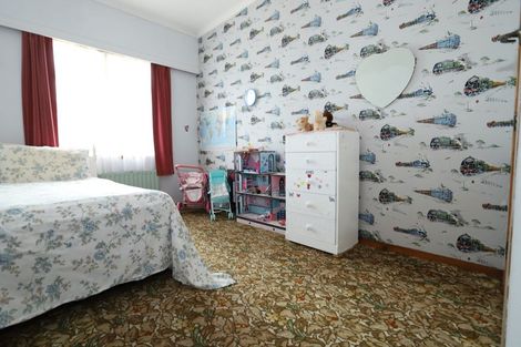 Photo of property in 11 Craig Street, Stratford, 4332