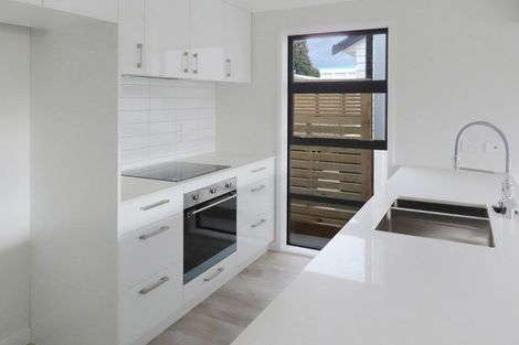 Photo of property in 90b Cambridge Terrace, Waterloo, Lower Hutt, 5011