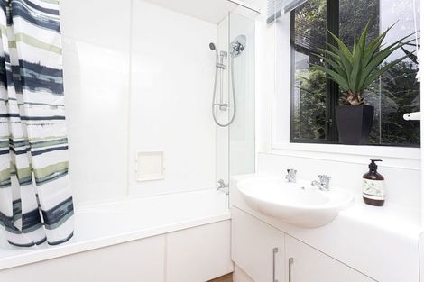 Photo of property in 3/21 Hewitts Road, Merivale, Christchurch, 8014