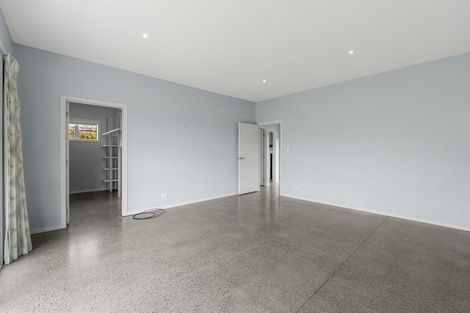 Photo of property in 14b Wairere Road, Waitakere, Henderson, 0782