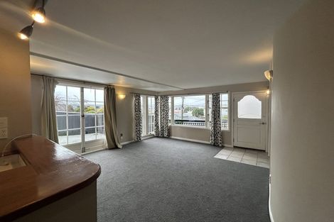 Photo of property in 7 Rodrigo Road, Kilbirnie, Wellington, 6022