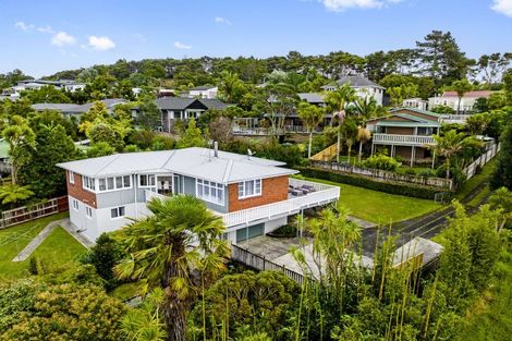 Photo of property in 180a Old Titirangi Road, New Lynn, Auckland, 0600