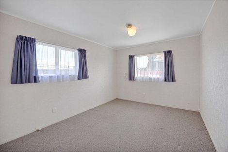 Photo of property in 6a Dives Avenue, Hawera, 4610