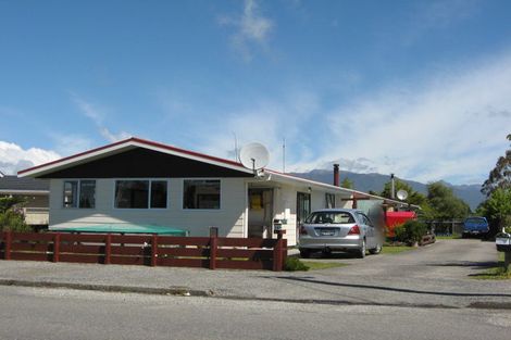 Photo of property in 14 Orowaiti Road, Westport, 7825