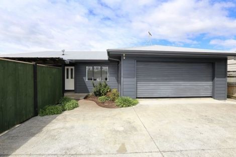 Photo of property in 709 Saint Aubyn Street West, Saint Leonards, Hastings, 4120