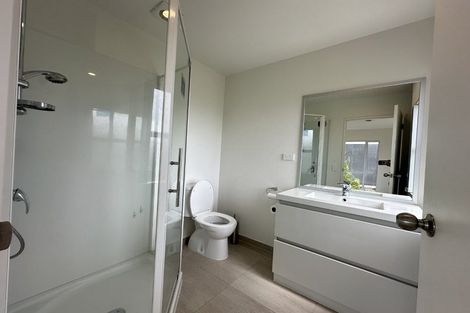 Photo of property in 2 Treestump Road, Takanini, 2112