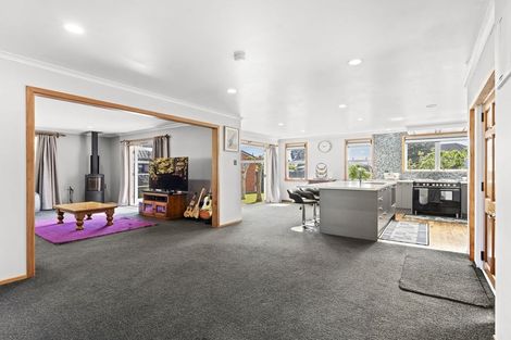 Photo of property in 46a Barrett Road, Whalers Gate, New Plymouth, 4310