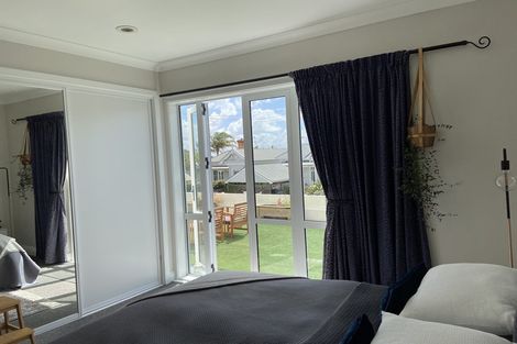 Photo of property in 1/2 View Road, Mount Eden, Auckland, 1024